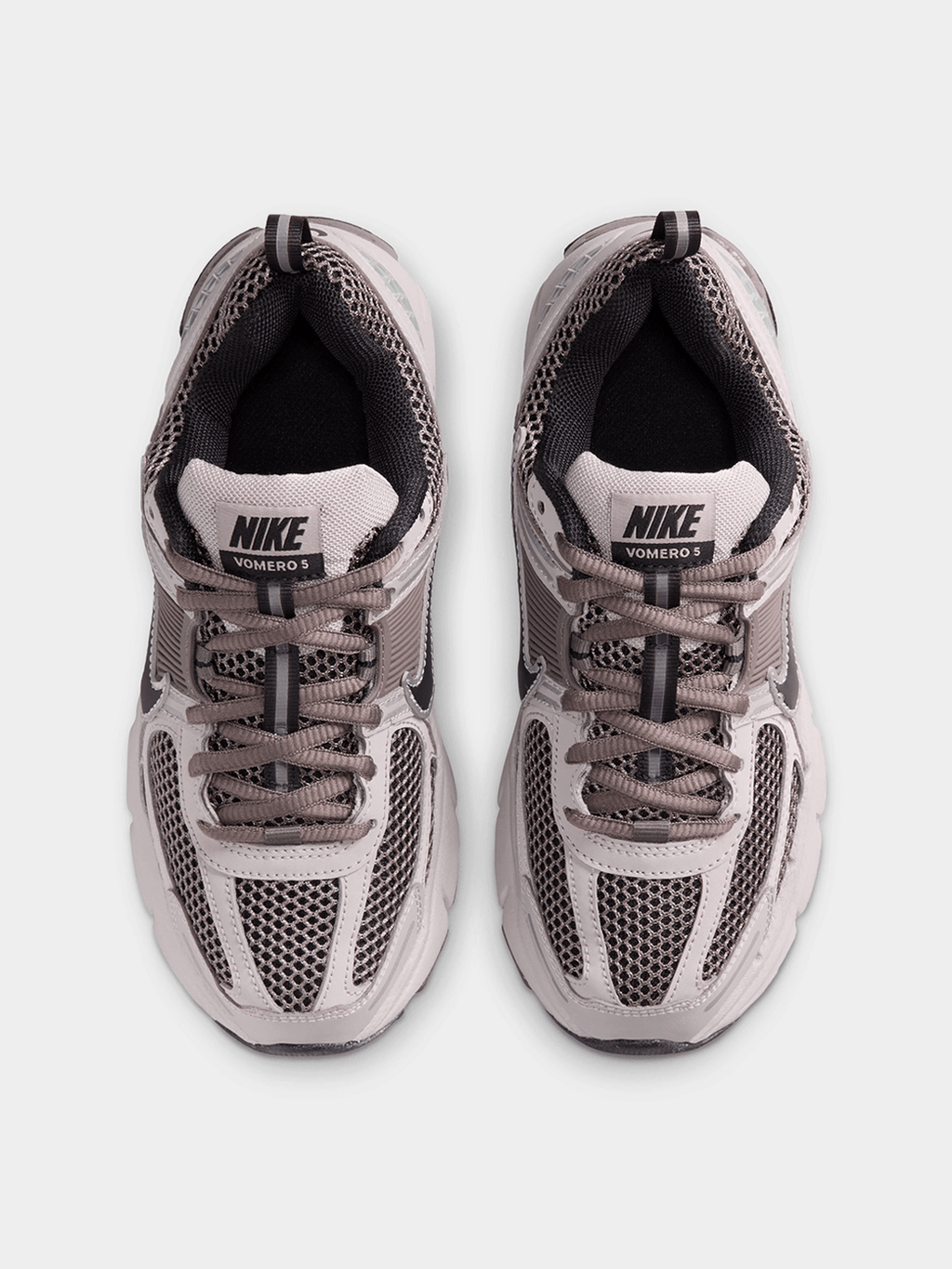 Nike Vomero 5 Photon Dust/Chrome Sneaker