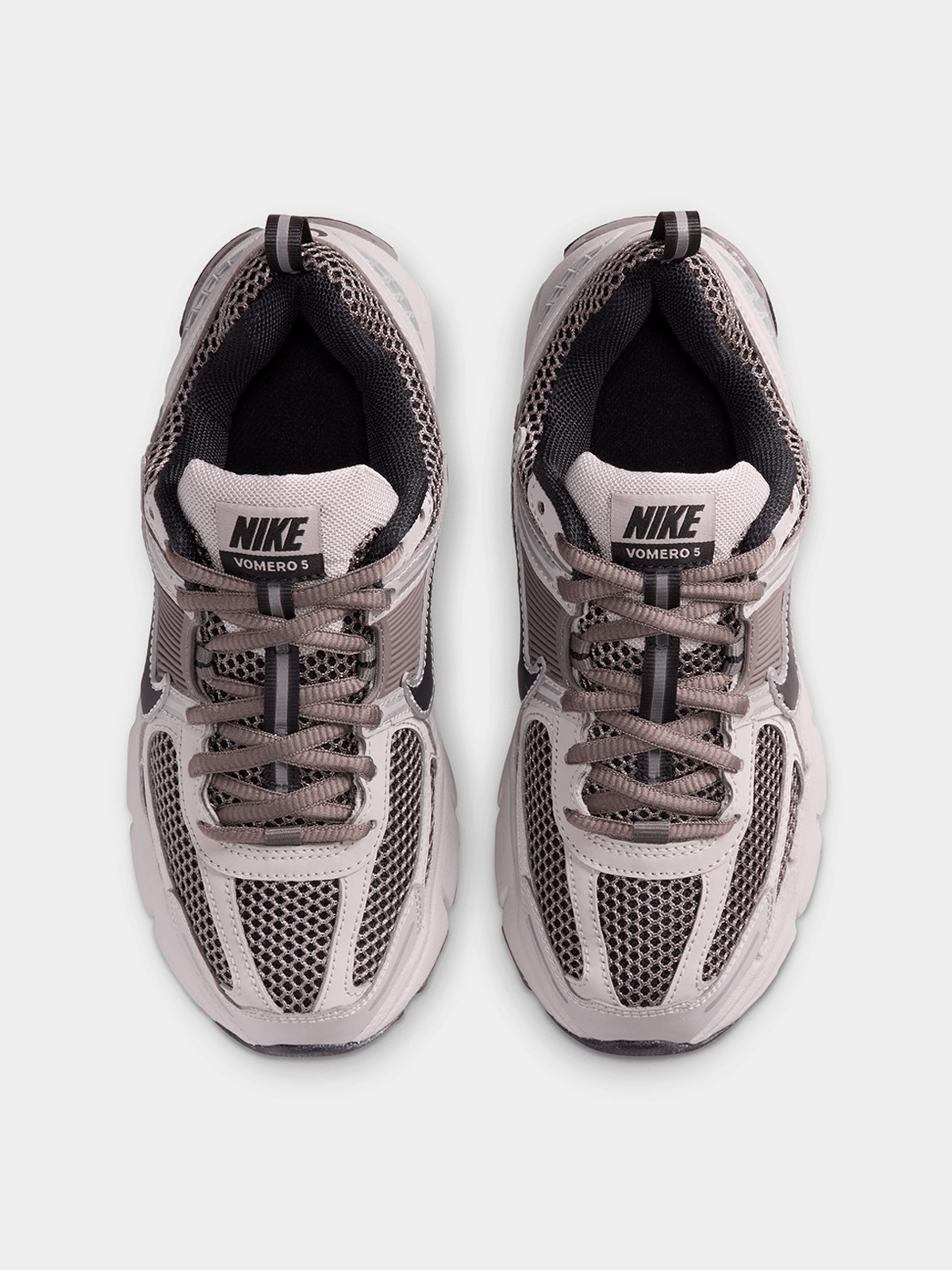 Nike Vomero 5 Photon Dust/Chrome Sneaker