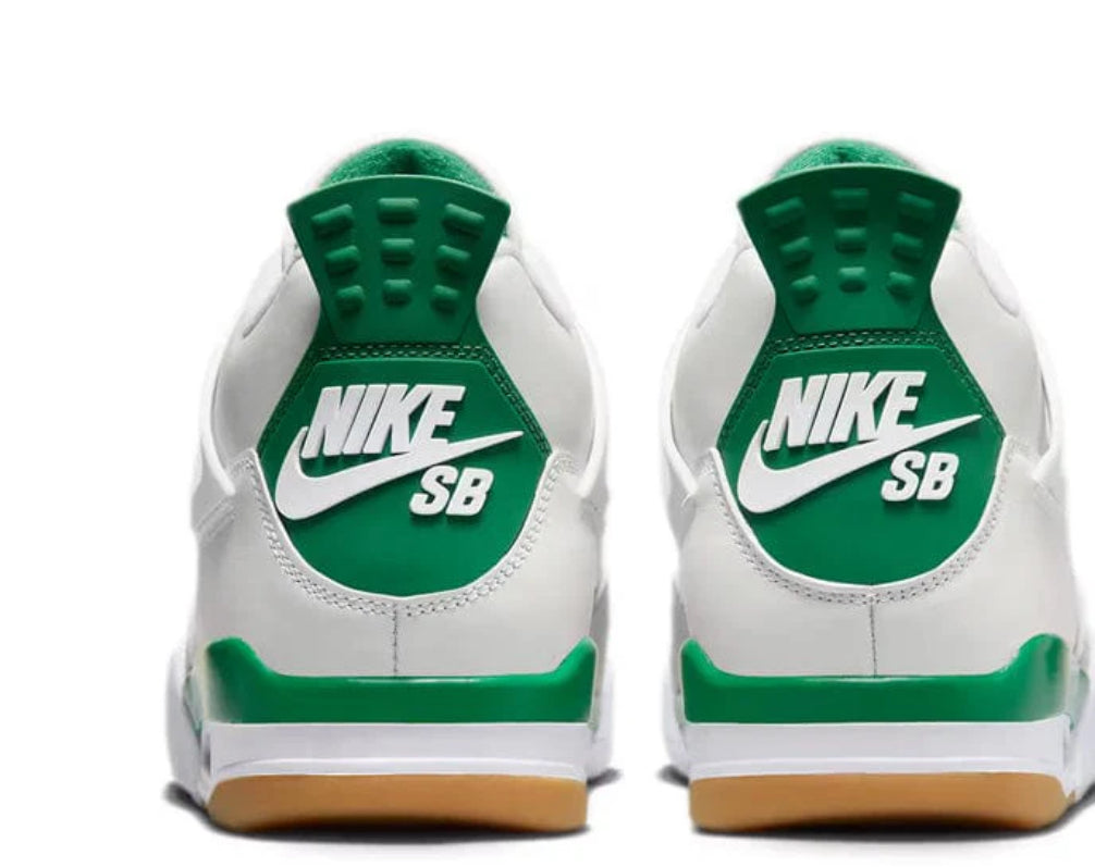 Air Jordan 4 “Pine Green”