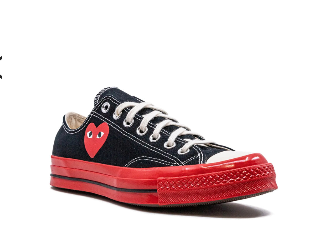 Comme des Garçons Play x Converse Chuck Taylor Low “Black/Red Heart”