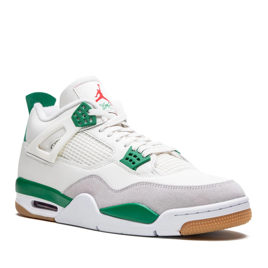Air Jordan 4 “Pine Green”